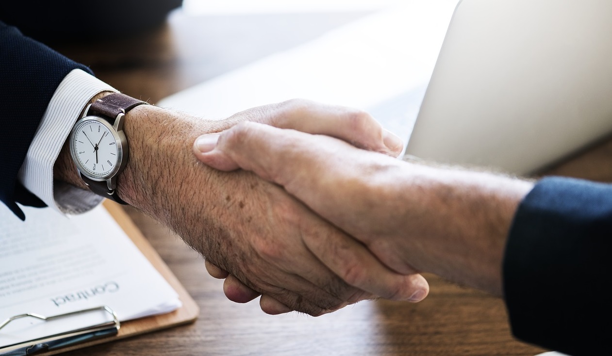 Using the 6 Principles of Persuasion to Achieve Greater Business Success Using the 6 Principles of Persuasion to Achieve Greater Business Success
